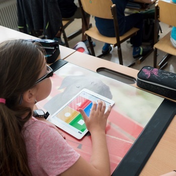 Face aux défis de l’enseignement, des professeurs réinventent leurs pratiques pour capter l’attention des élèves