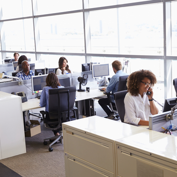 Call centers : la dure réalité des travailleurs